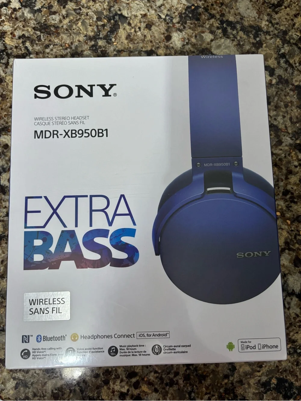 New in sealed box - Sony MDR-XB950B1 Wireless Extra Bass Headphones - Blue